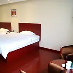 Greentree Inn Shanghai Minhang Jiaoda Dongchuan Road Shell Hotel