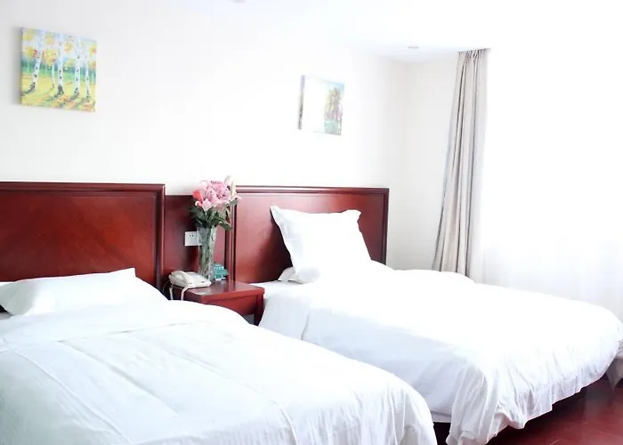 Greentree Inn Shanghai Minhang Jiaoda Dongchuan Road Shell Hotel