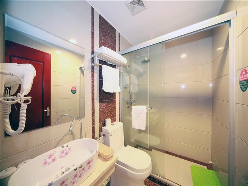 Greentree Minhang Jiaoda Dongchuan Road Shell Hotel