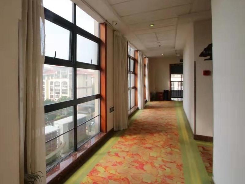 Greentree Minhang Jiaoda Dongchuan Road Shell 3* Shanghai